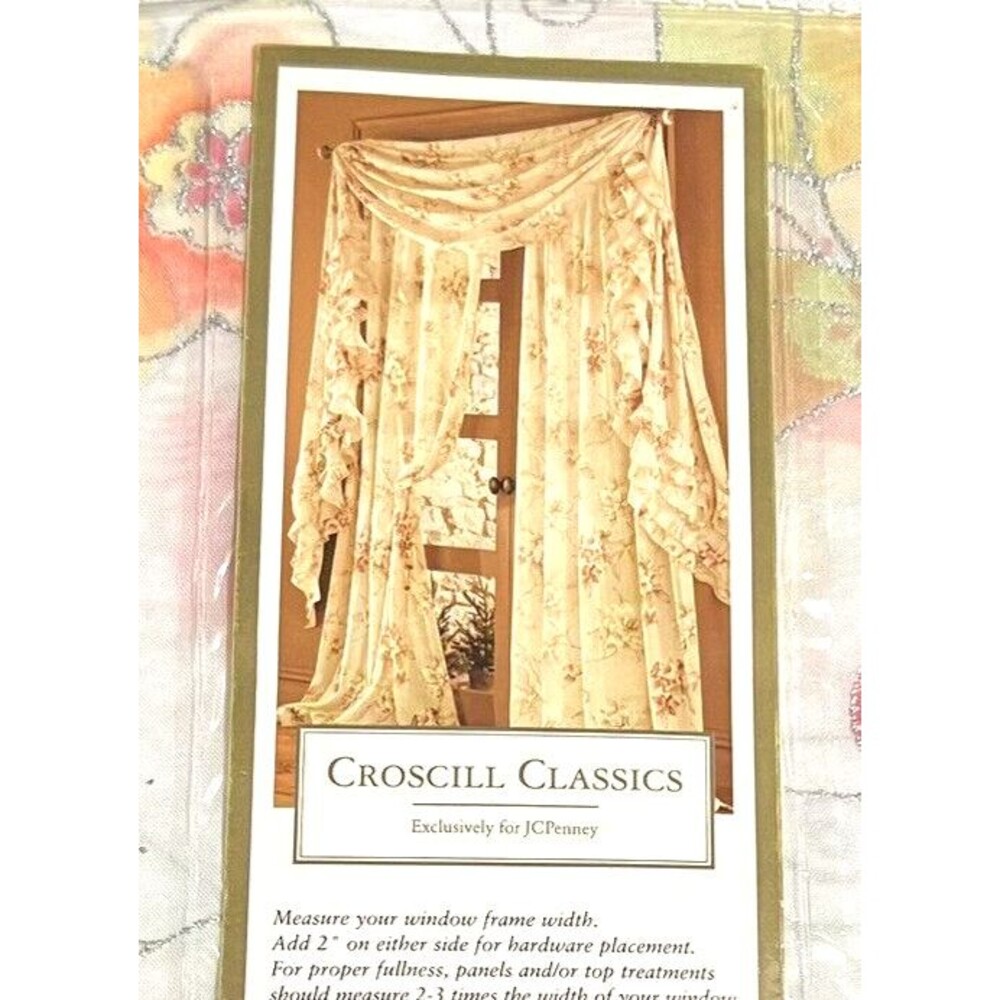 Croscill Classics Magnolia Ruffled Scarf Valance Floral 45" x 174" - Picture 3 of 4
